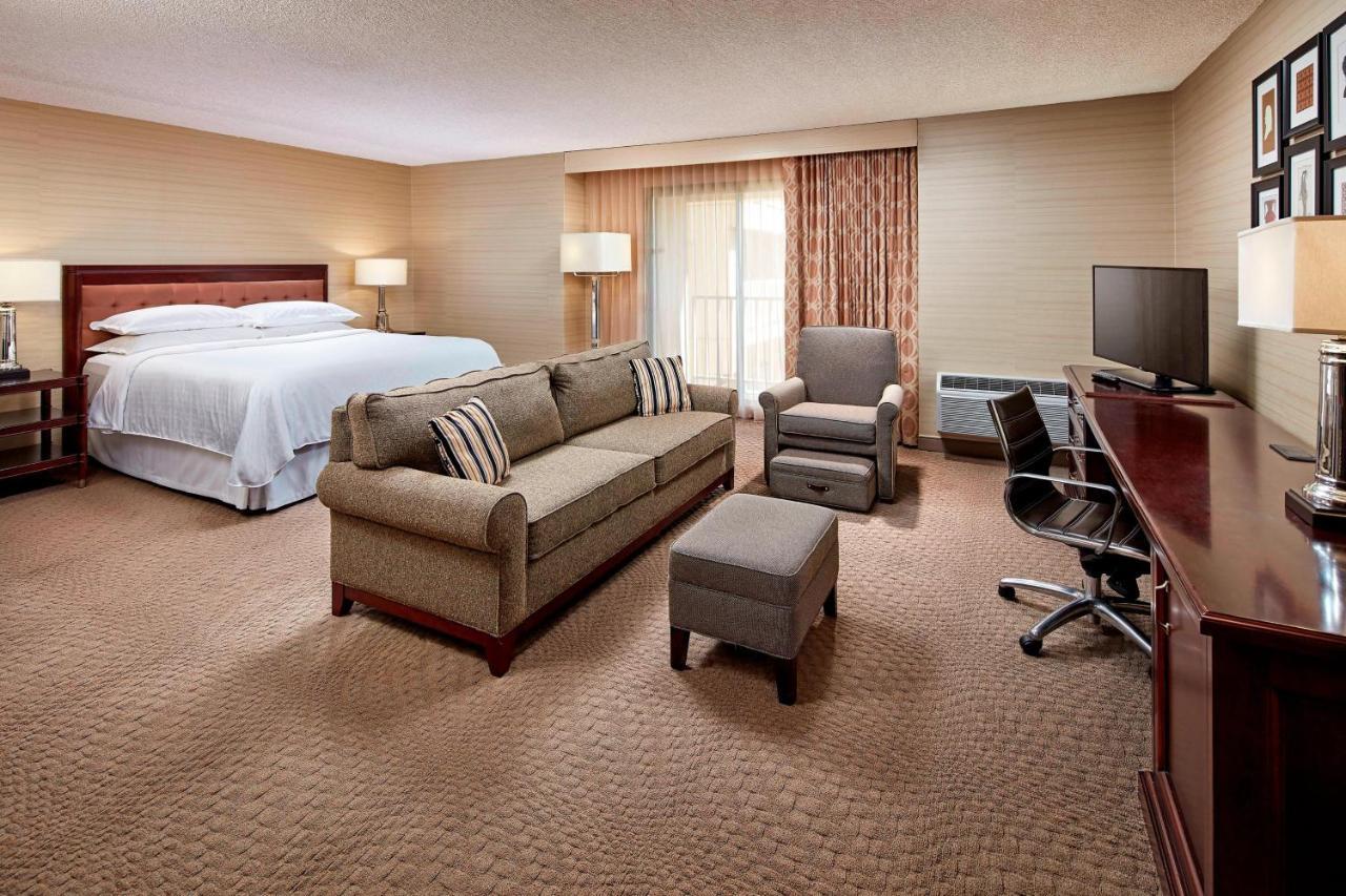 Sheraton San Jose ميلبيتاس، سانتا كلارا، كاليفورنيا المظهر الخارجي الصورة
