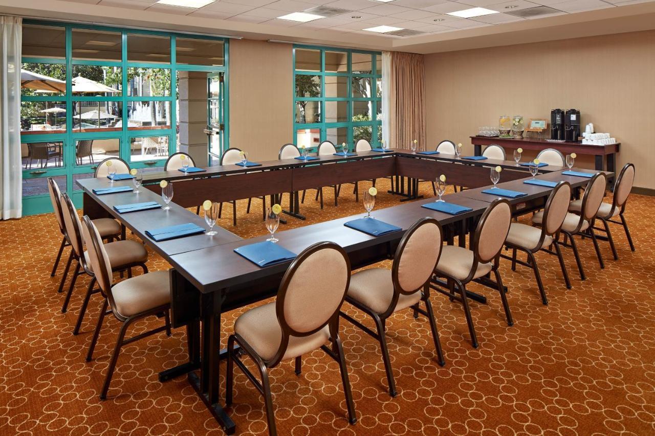 Sheraton San Jose ميلبيتاس، سانتا كلارا، كاليفورنيا المظهر الخارجي الصورة