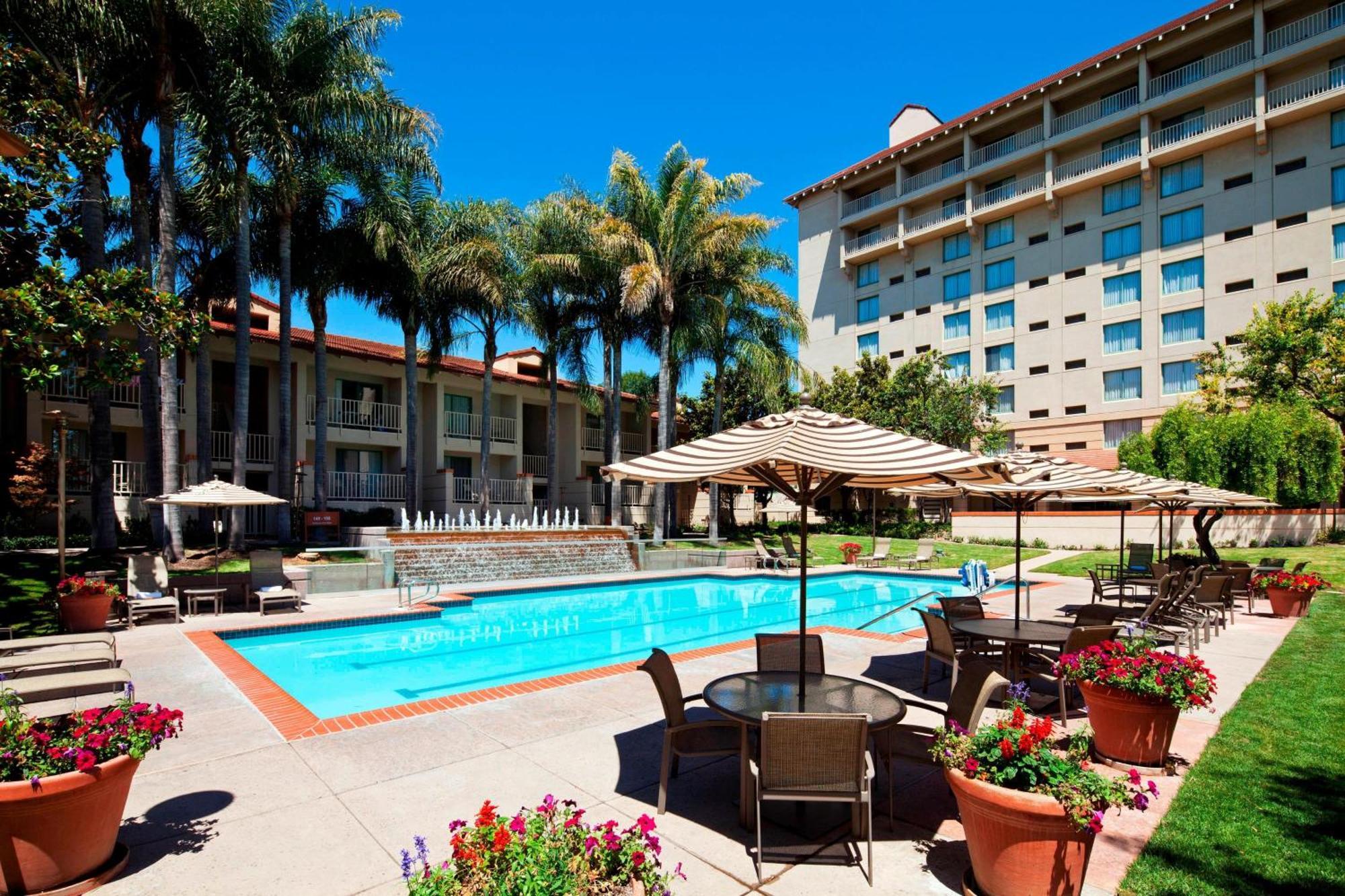 Sheraton San Jose ميلبيتاس، سانتا كلارا، كاليفورنيا المظهر الخارجي الصورة