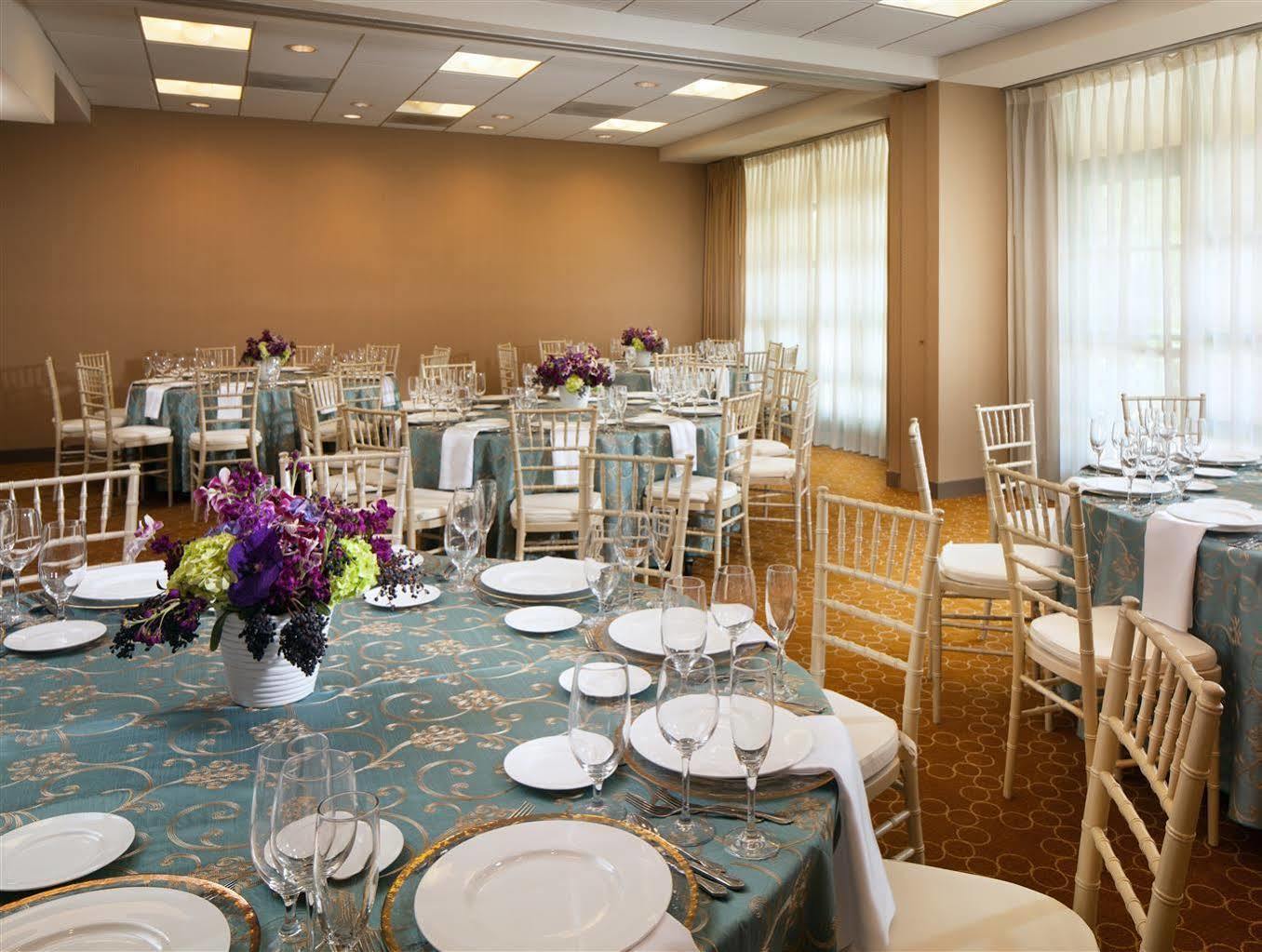 Sheraton San Jose ميلبيتاس، سانتا كلارا، كاليفورنيا المظهر الخارجي الصورة